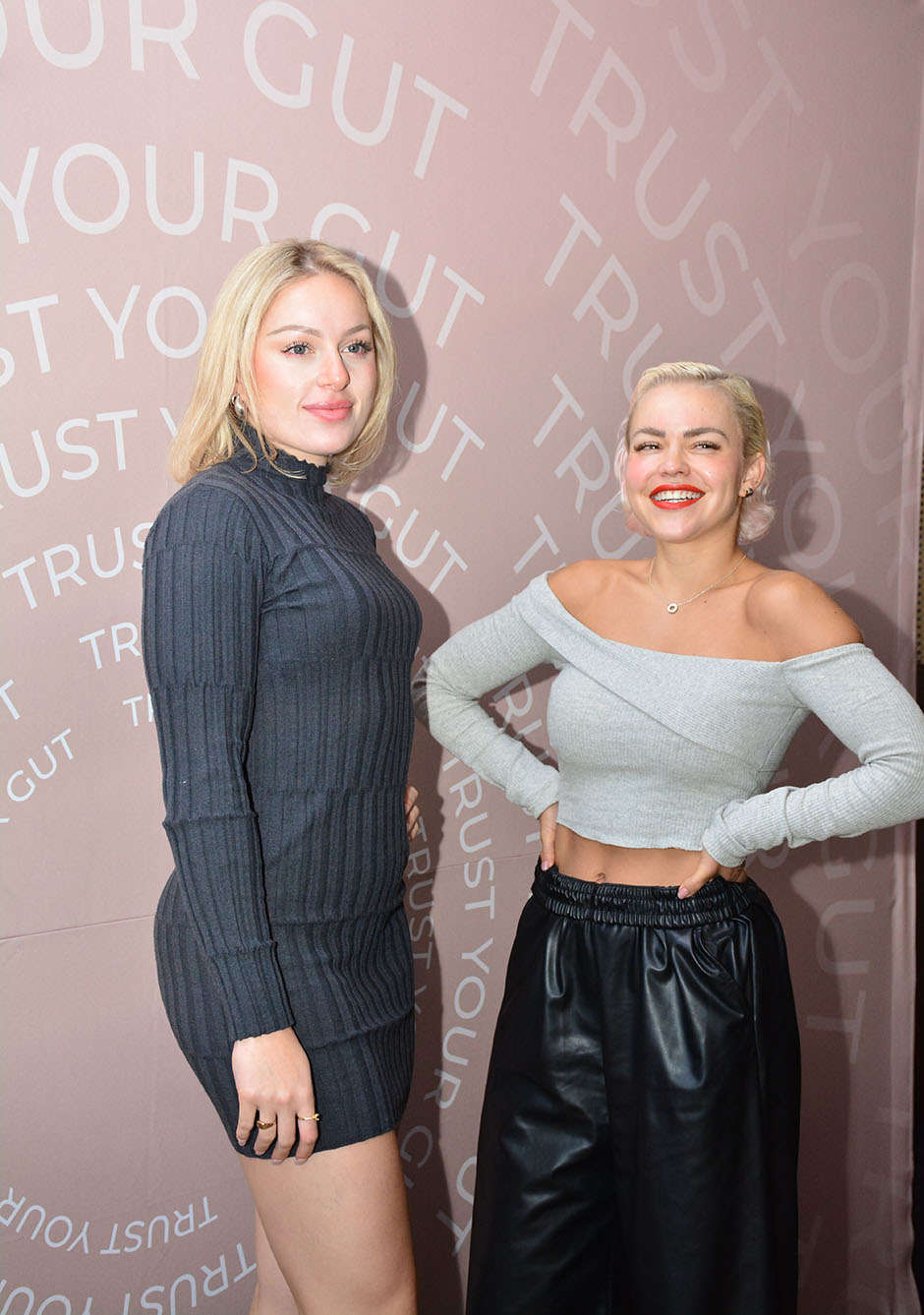 Sofía Muñoz y Martha García