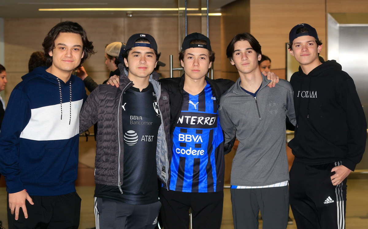 Eduardo Zambrano, Bernardo Cantú, Alejandro Flores, Miguel Garza y David Huerta / Foto: Staff Chic