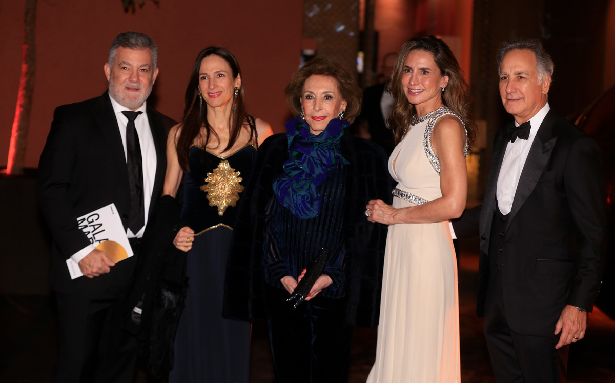 Armando González, Yolanda Santos de González, Yolanda Santos, Patricia Montemayor y Sergio Ar güelles / Foto: Daniel Saldívar