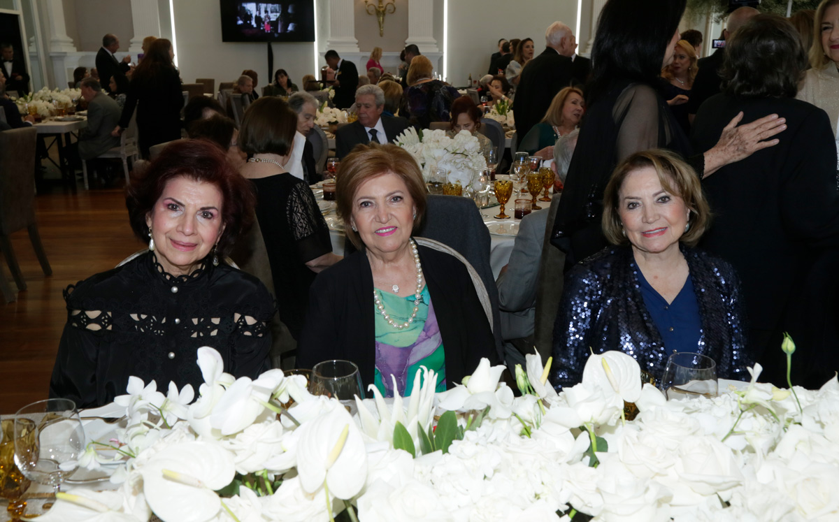 Leticia González de García, Cecilia Bermeo y Rosalinda Guadarrama / Foto: Omar Valdez
