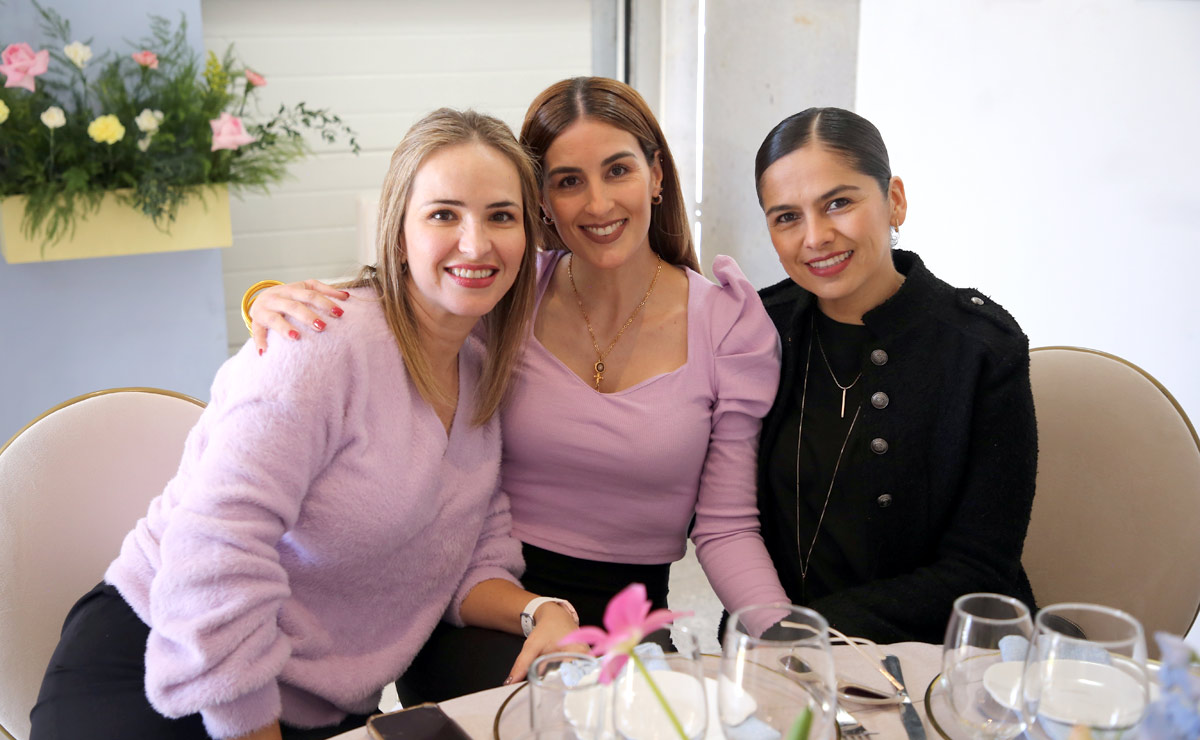 María José, Roberta y Ale