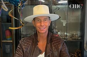 Erik Rubín desata rumores de una relación al ser visto con una mujer (Instagram)