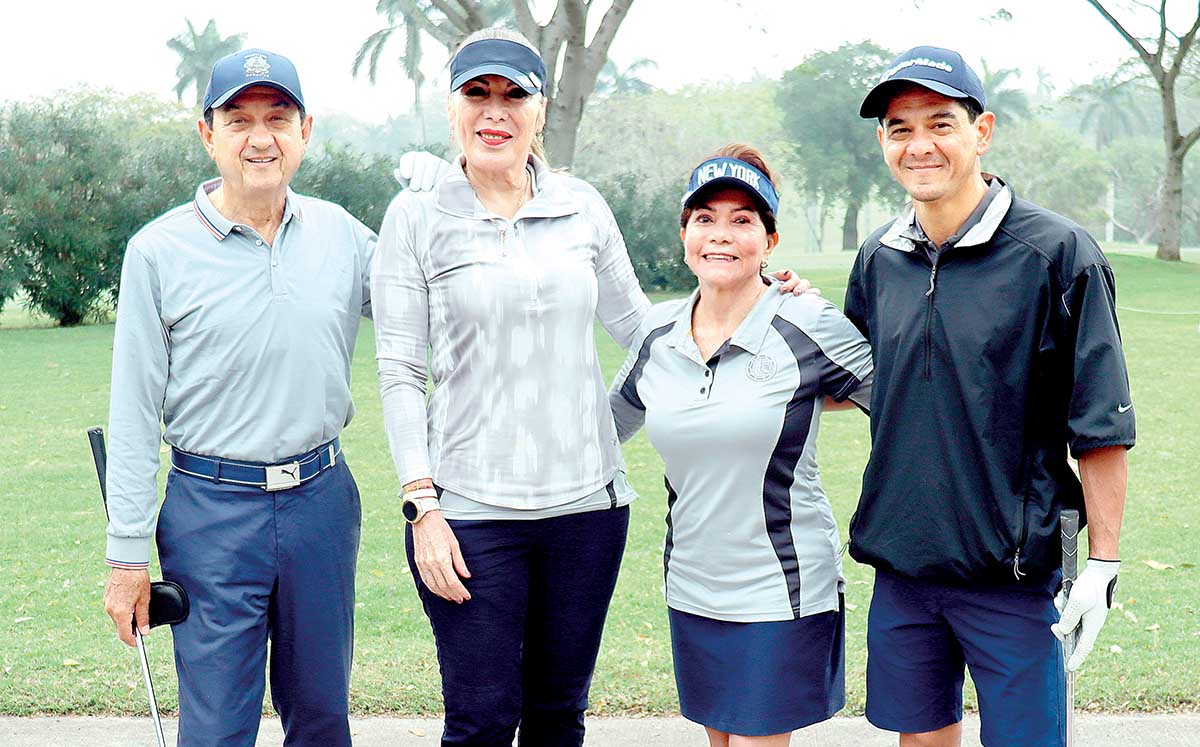 JOSÉ ANTONIO JALILI, ELOÍNA MORALES, BERENICE ALFARO y CARLOS ANTONIO JALILI nos regalaron sus mejores sonrisas en el Torneo de Golf de Casa Alzheimer