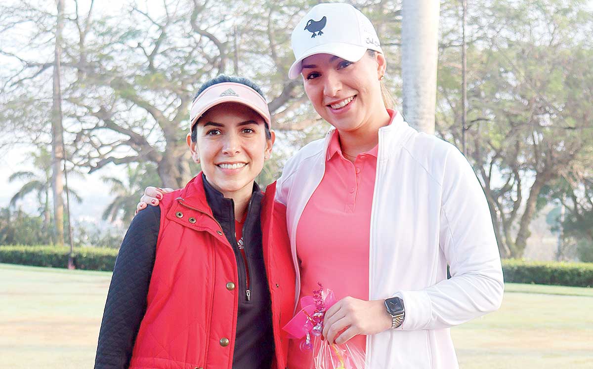 PAULINA MANAUTOU Y ENNA GONZÁLEZ nos regalaron sus mejores sonrisas