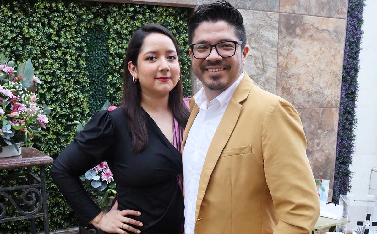 JENNIFER CASTRO y OMAR GONZÁLEZ degustaron de lomo en salsa de tamarindo, espagueti verde poblano, puré de papa a cargo de Lupita Torres