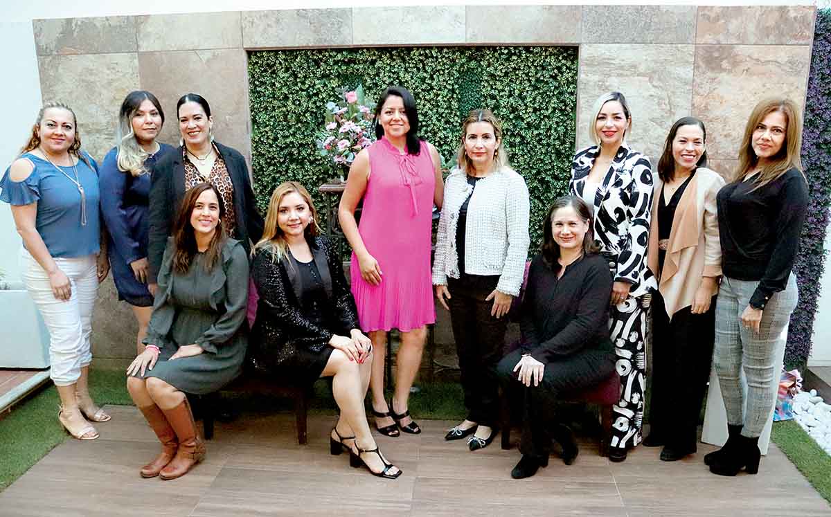 ARLETH VALADEZ, GERALDINE MOCTEZUMA, MAYRA ANAYA, KARINA DEL ÁNGEL, GREGORIA CASTRO, ADAYRA LÓPEZ, IRMA CRUZ, GLORIA GUTIERREZ, MARIELA MARTÍNEZ