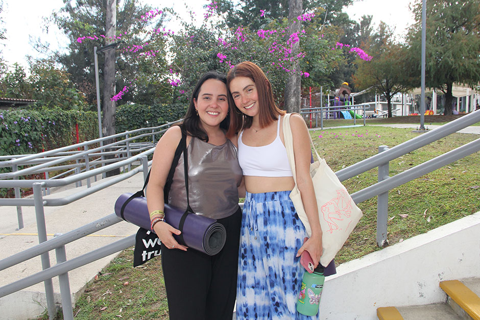 Andrea Cervantes y Karla Fernández