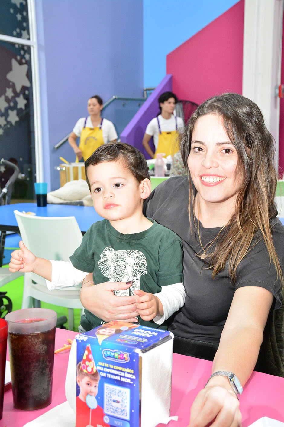 Franco Estrella y Ariana Durán