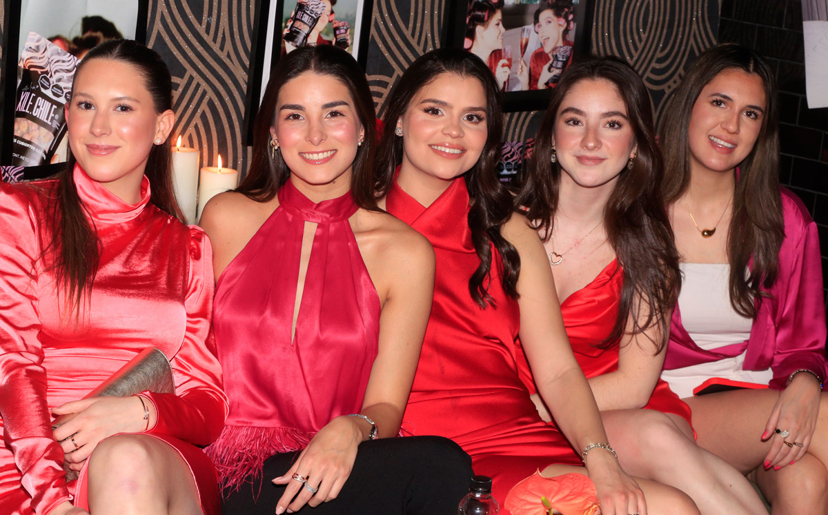 Balbina Jaime, Victoria Quintana, Valeria Quintana, Valeria Llama y Daniela Ramírez / Foto: Daniel Saldívar