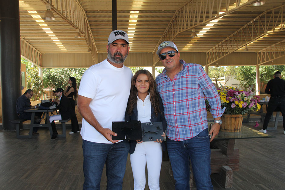 Jacobo Saaib, Valentina Pereztrigo y Javier Pereztrigo.