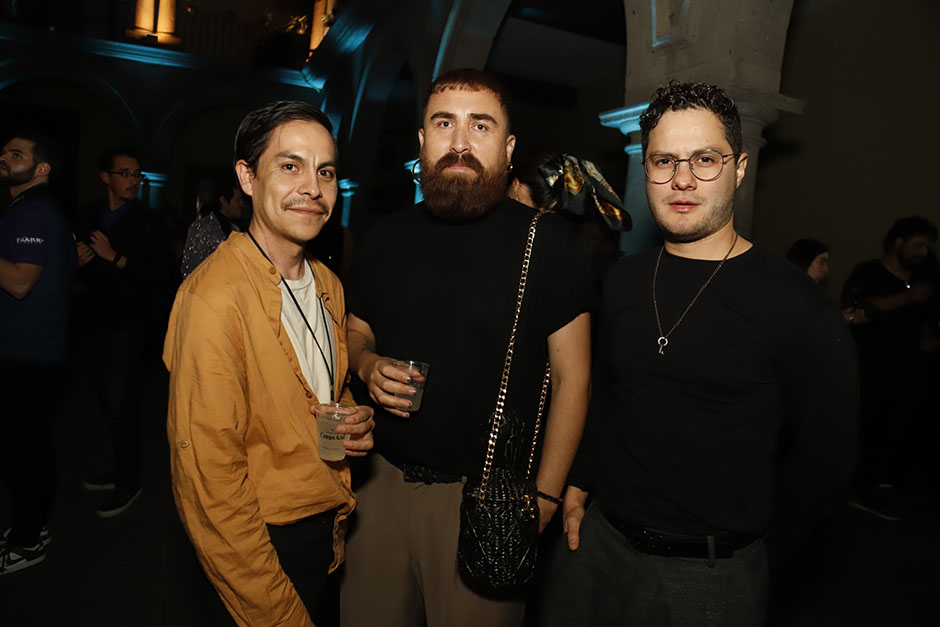 Juan Fuentes, Claudio Paredes y Alberto Magno