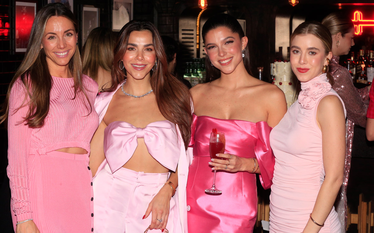 Magaly Guerra, Connie Dávalos, Eugenia Rodríguez y Lory Dávalos / Foto: Daniel Saldívar