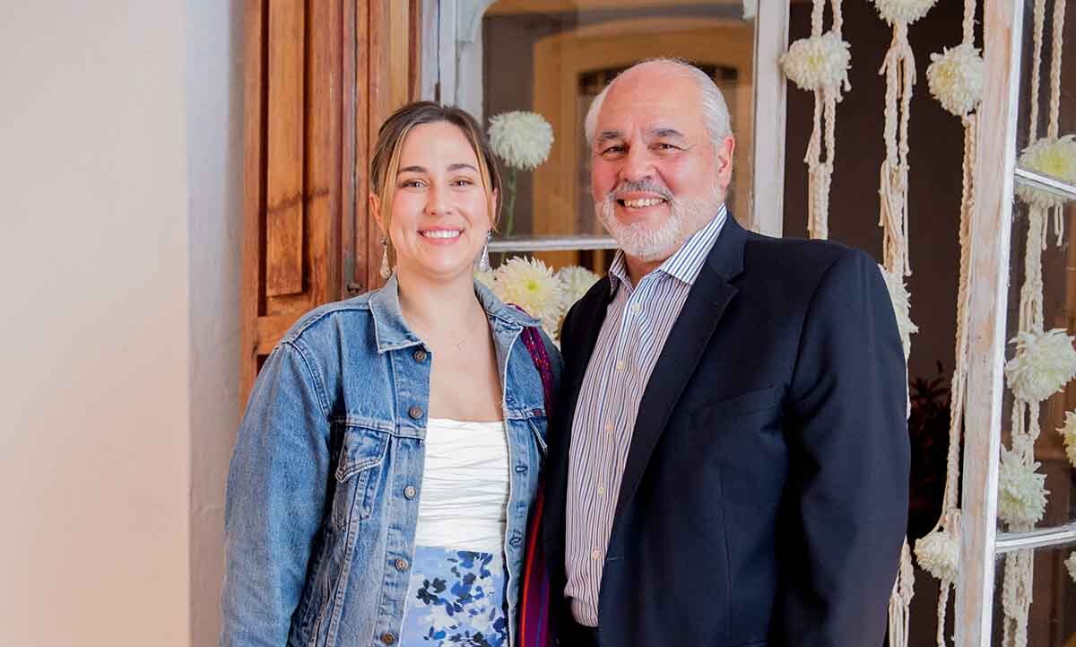 Karina Daisies y Gary Roberts