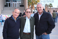 Eduardo, Carlos y Román