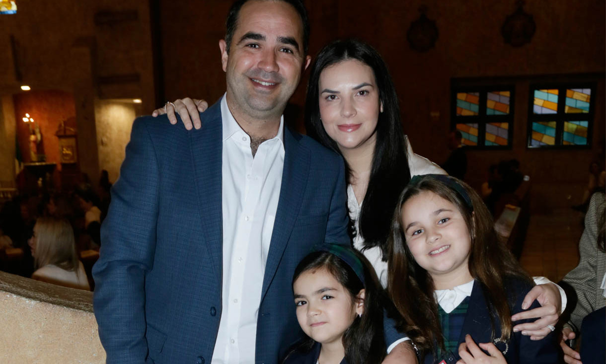 Eugenio González, Valeria Rodríguez, Marieta González y Valeria González