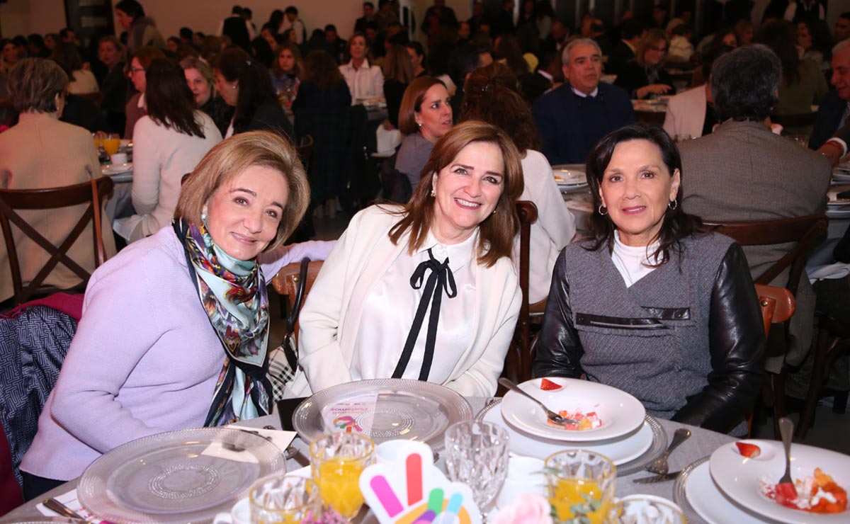 Lucrecia, Cecy y Liliana
