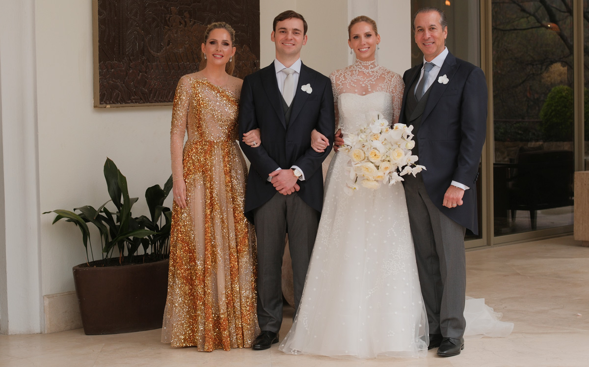 PAPÁS DE LA NOVIA. Martha García de Safi y Jorge Safi / Foto: Samuel Catherine