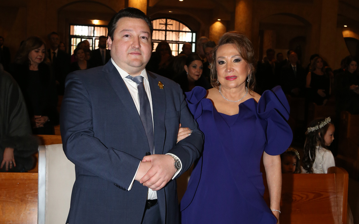 PAPÁS DEL NOVIO. Mario Jaime Saucedo y María de los Ángeles Montemayor / Foto: Roberto Alvarado