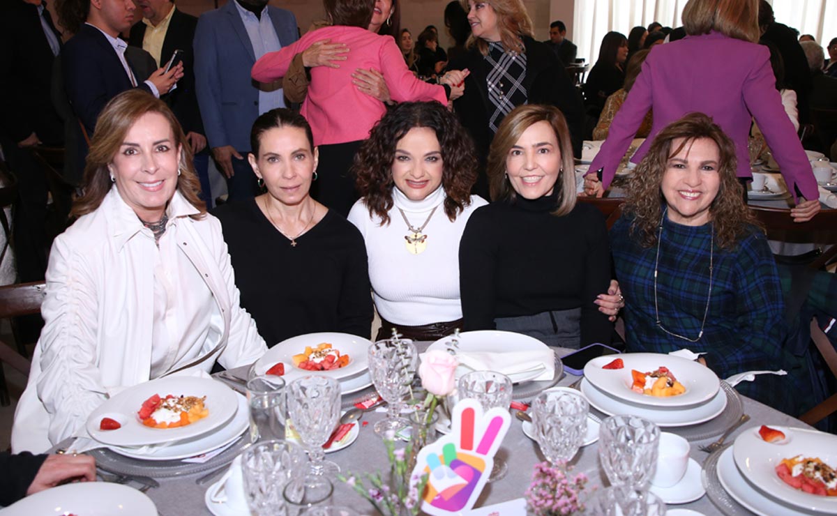Roxana, Lucy, Gretel, Angelina y Miri