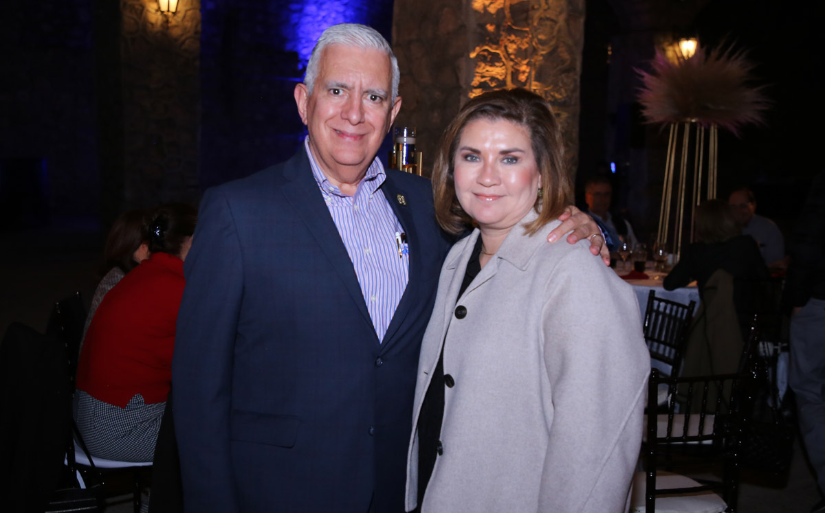 Luis y Carmelita