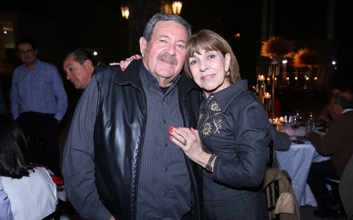 Ricardo y Gloria