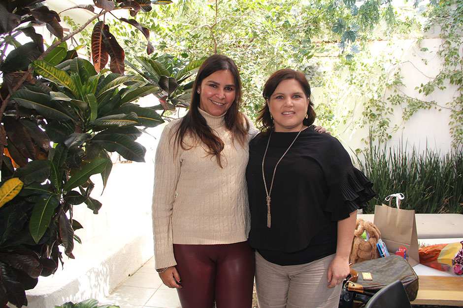 Claudia Cervantes y Mariana González