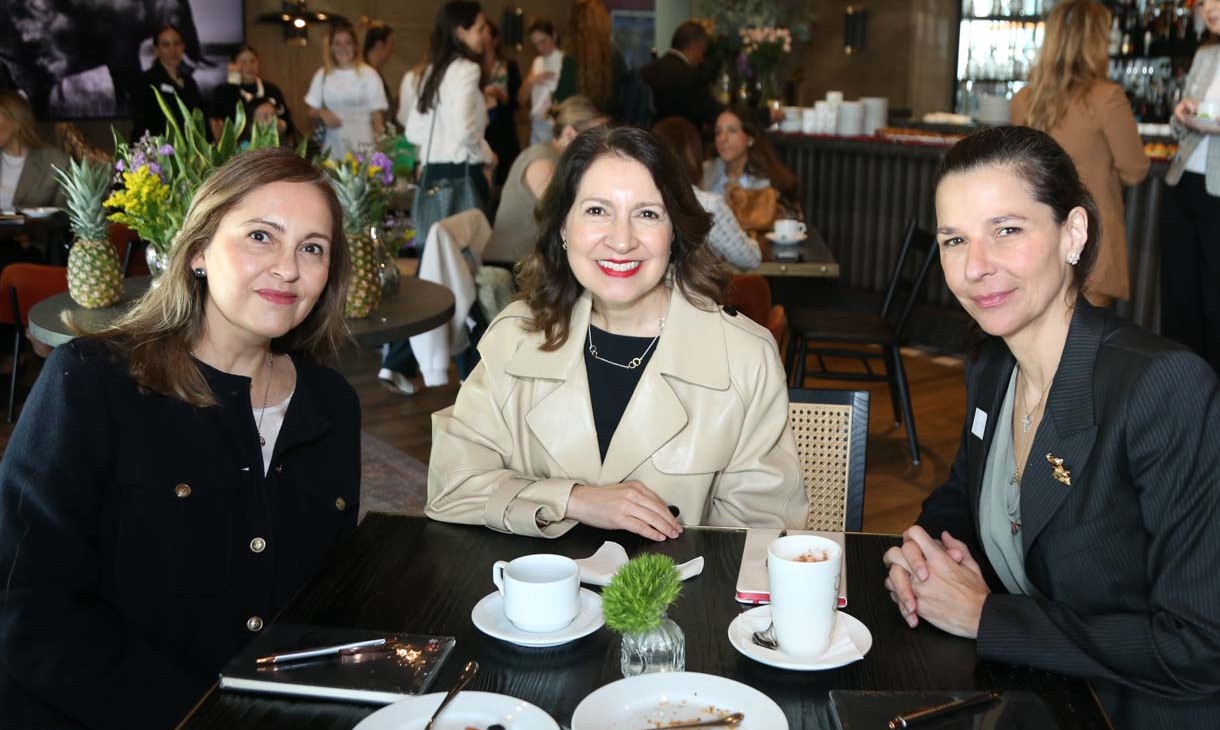 Alejandra García, Evelisa Quiroz y Ana María Sosa