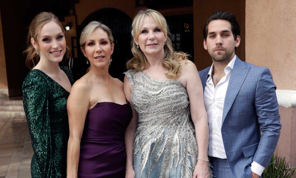 Pau Bremer, Ana Cecilia Ibarra, Adriana Ibarra de Bremer y Marcelo Bremer