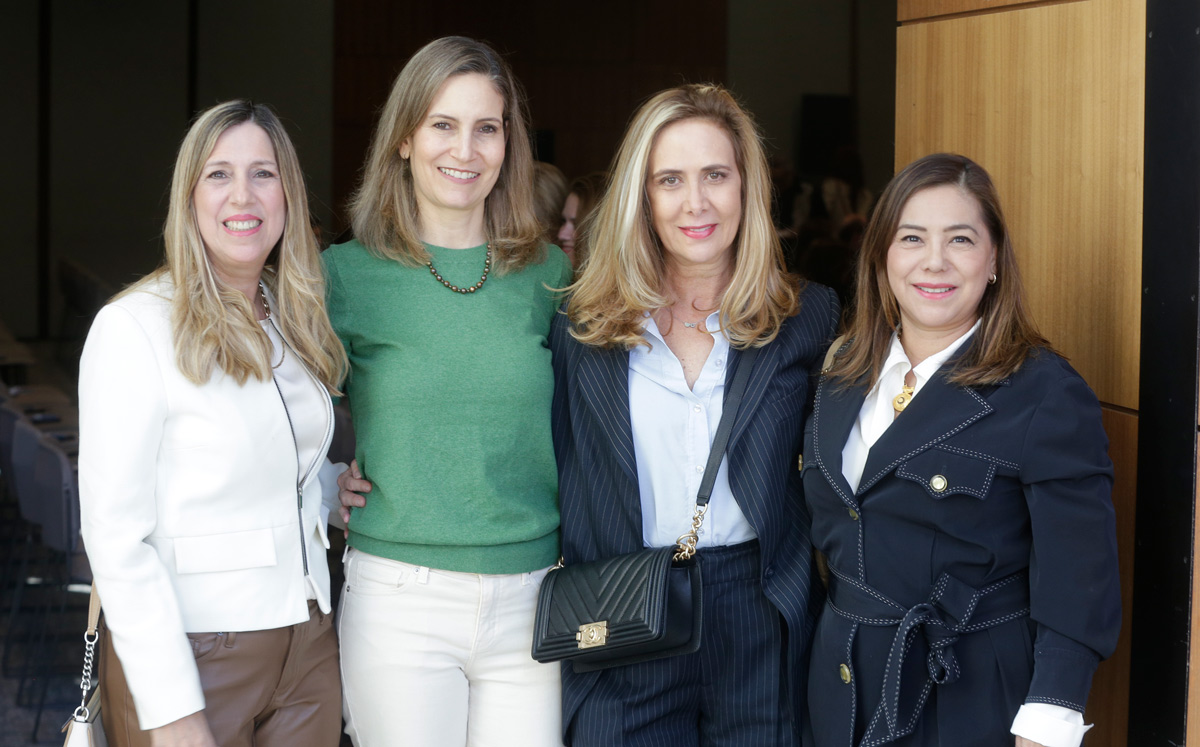 Elsa Gutiérrez de Villarreal, María José Candas, Claudia Andrade y Adriana Peña / Foto: Daniel Saldívar
