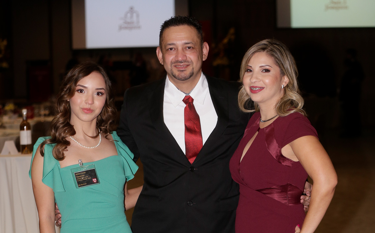 Nilda Izquierdo, Guillermo Izquierdo y Brenda Rivera / Foto: Daniel Saldívar