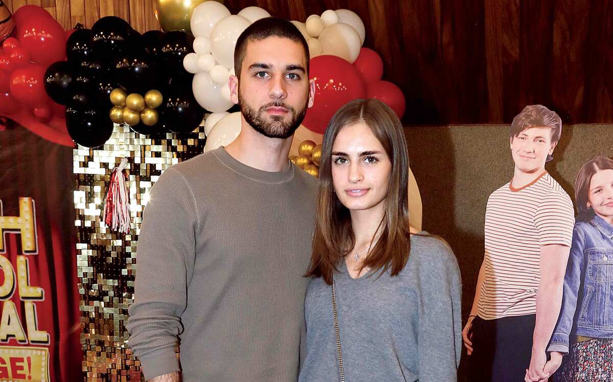 Rodrigo Martínez y Priscila González