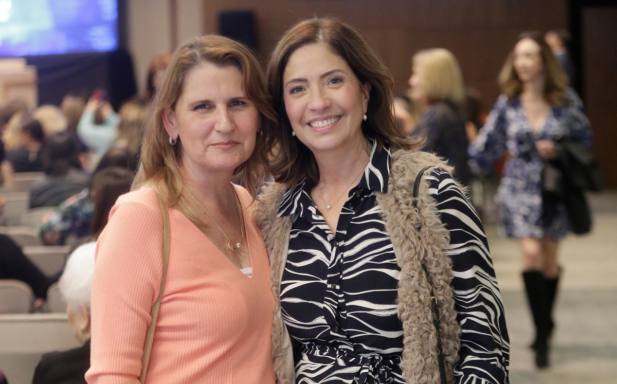 Rosa Martha Backhoff y Gloria González / Foto: Daniel Saldívar
