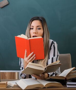 SEP confirma nuevo día festivo en marzo; ¿cuándo es? (Freepik)