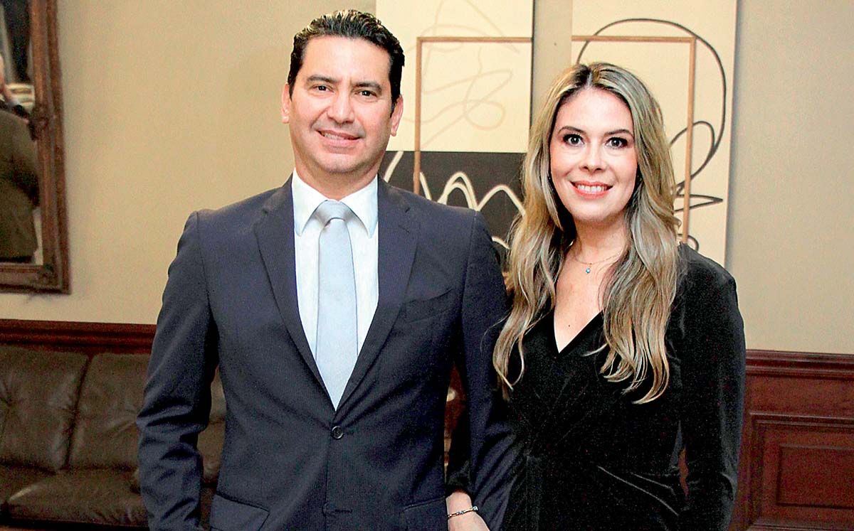 GUSTAVO GONZÁLEZ Y BLANCA ZAMORA degustaron de un exquisito menú a cargo de la cocina del club
