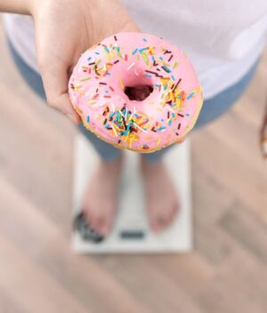Obesidad: ¿Cuáles son sus causas, además de la alimentación? (Foto: Freepik)