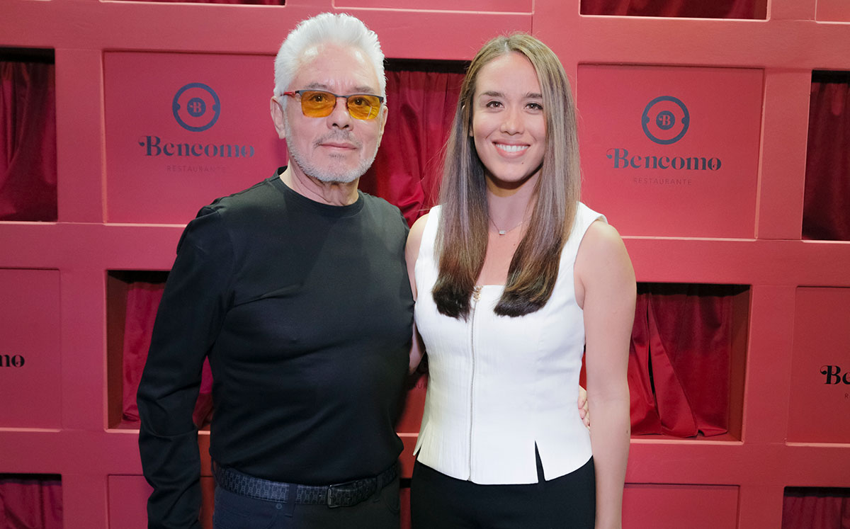 Arturo Macías y Valeria Macías