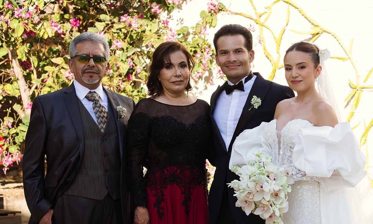 Guillermo Badillo, Lourdes Ortiz, Monse Rebollar y Juan Carlos García