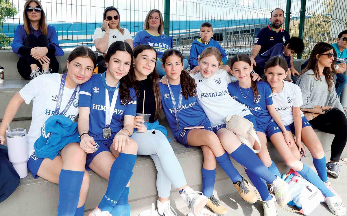 Cata Bueno, Eva Elizondo, Valeria Guzmán, Pao Villarreal, Marian Cordero, Camila Margáin y Sofía Martínez