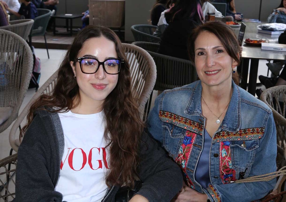 Eugenia Villarreal y Susana Quintanilla de Villarreal