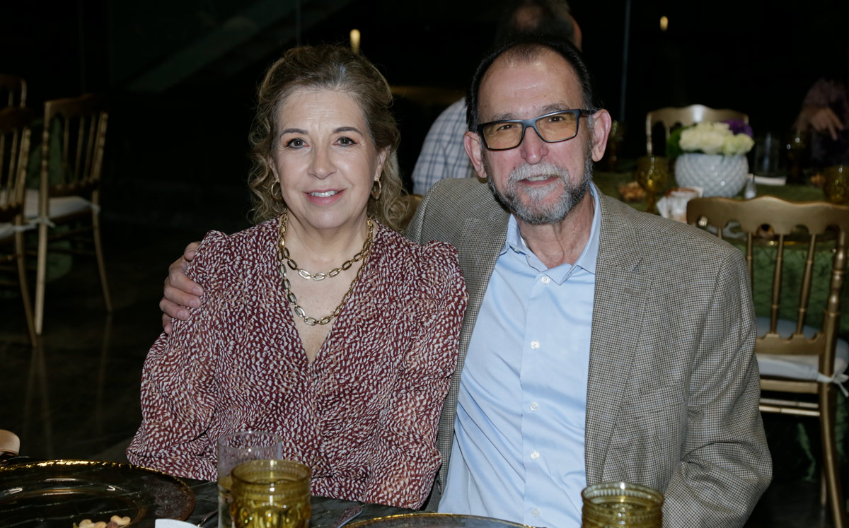 Graciela Llovera de Garza y José Mario Garza / Foto: Omar Valdez