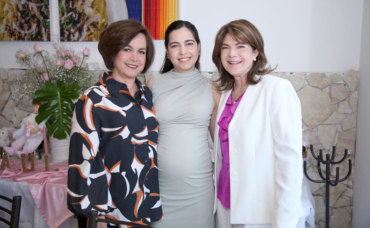 Magdalena, Elsa y Gabriela