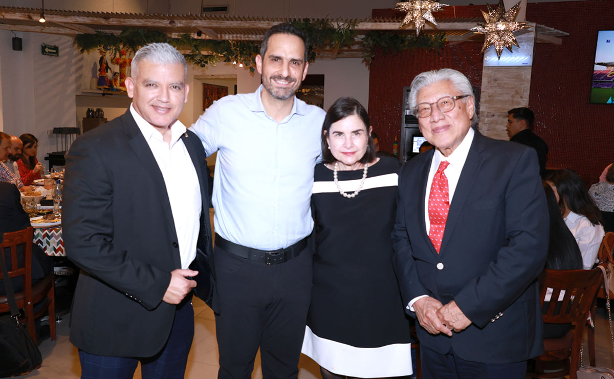 Óscar, Pablo, Cecilia y Gustavo