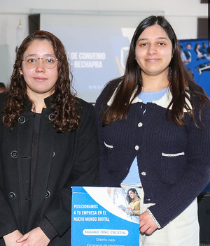 Diana García y Elizabeth Salinas