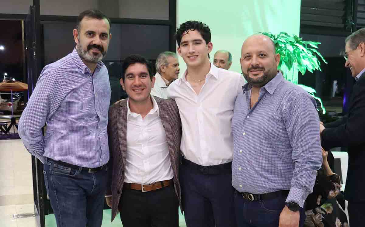 MANUEL COLL, JOSÉ MANUEL SALDAÑA, LUIS COLL, MANUEL SALDAÑA