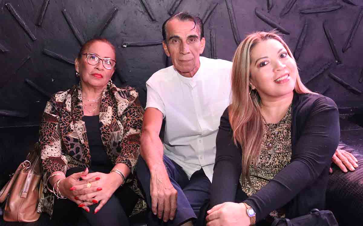 ALMA ROSA MARTÍNEZ, TOMÁS MARTÍNEZ, ERCILIA LÓPEZ