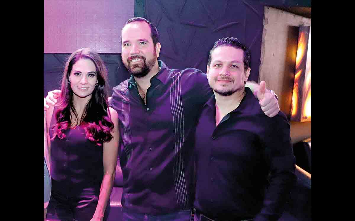 MINERVA TERÁN, ALEJANDRO TERÁN Y RICARDO ELIZONDO