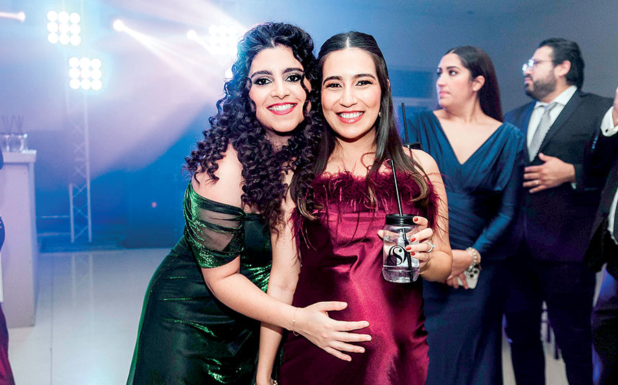 MARTHA PEDRAZA Y TAMARA ACEVES
