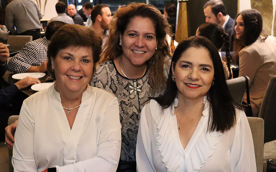 CHELA PÉREZ, CRISTINA PIER, ROCÍO ACEVEDO