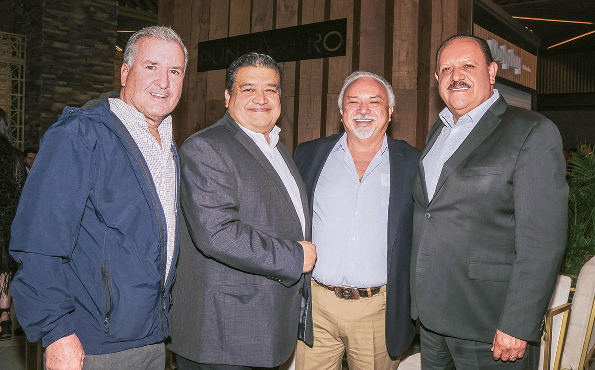 Alfredo la Madrid, Antonio Mejía y Rafael Regalado Álvarez y Oscar Hernández Meza