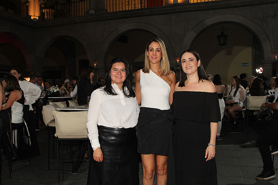 Karla Segura, Michelle Greicha Frangie y María Gómez Rueda